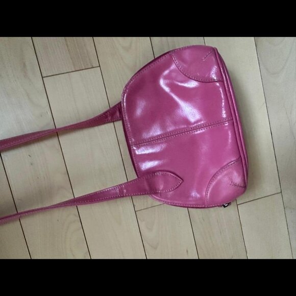 Vintage Wilsons Leather Maxima Shoulder Bag – 90s Hot Pink Leather – Rare Find - Picture 2 of 8